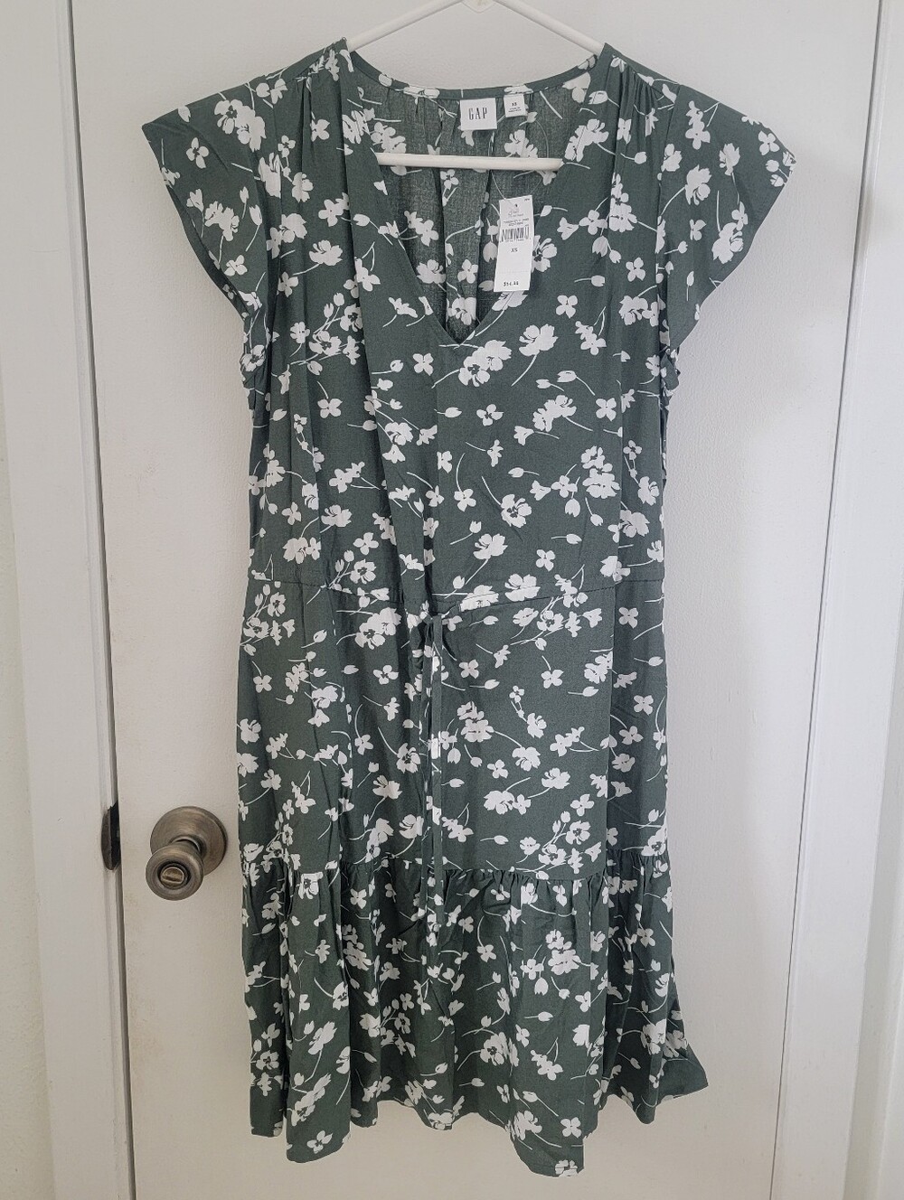 GAP Green Floral Wrap-Style Midi Dress